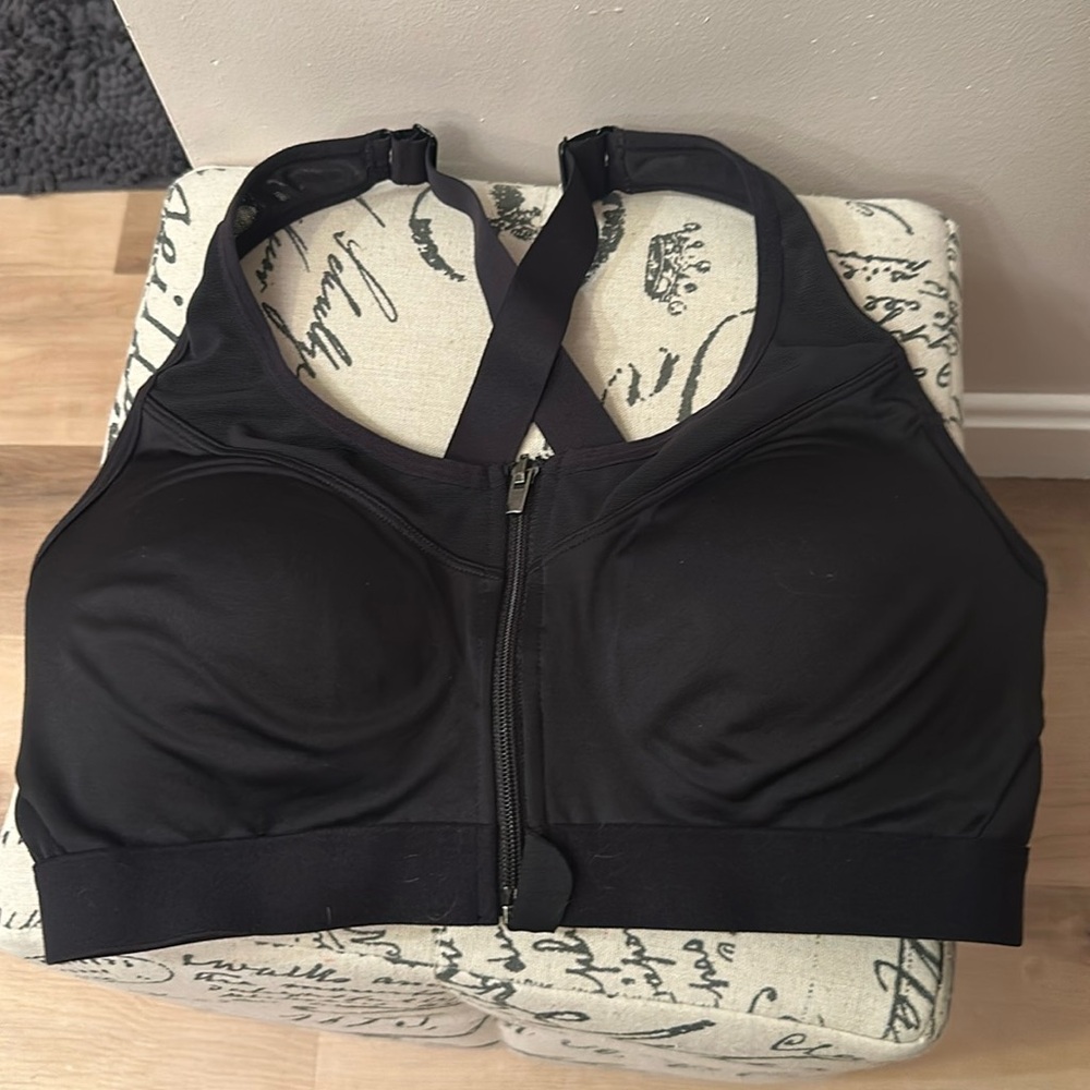Avia Zip Front Sports Bra, L (A-C cup) NWOT